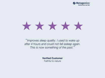 Five-star customer review for MetaRelax Night with testimonial text and Metagenics branding